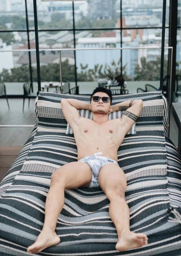 Fetish-04--Jack-Ryan-ebook--cum-video